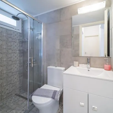 Center Project 3 By Creatan Apartment